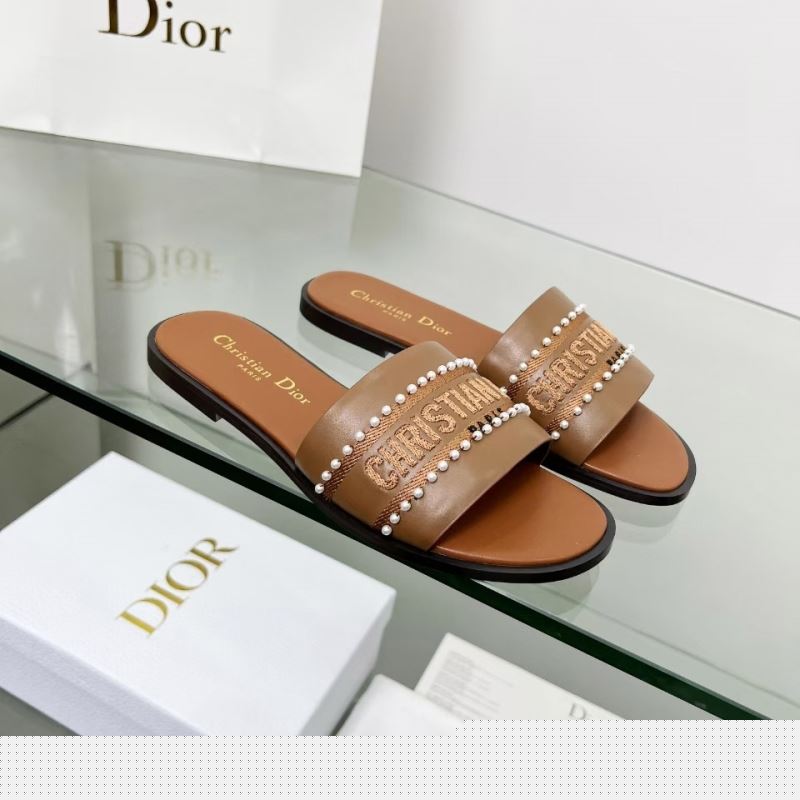 ch**an D*or slippers